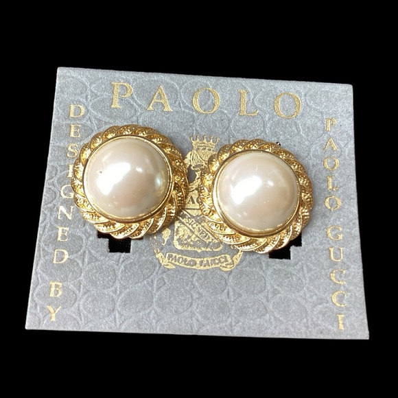 1980 Paolo Gucci Pearl Clip Earrings (t25) - Picture 7 of 7